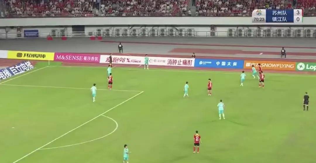 体操热身赛焦点战：江畔天狼队大胜陇右白虎队，外线火力全开。轮换效果显现
